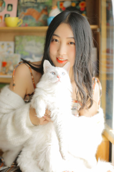 电影 消失的她